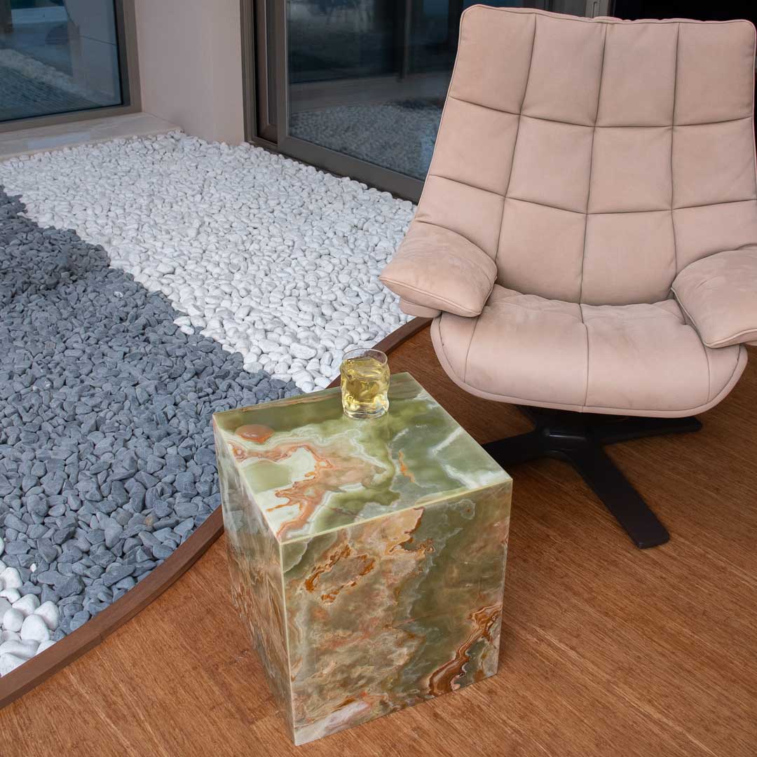 green-onyx-side-table-forzini